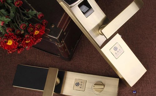 廈門(mén)上門(mén)換鎖芯多少錢(qián)（開(kāi)鎖服務(wù)熱線）