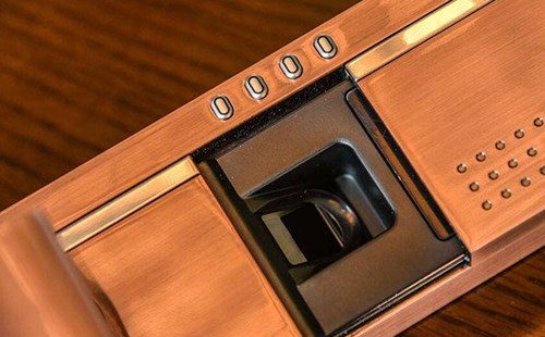 長沙雨花區(qū)保險(xiǎn)柜開鎖（防盜門開鎖多少錢）